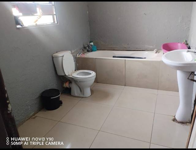 2 BEDROOM HOUSE FOR SALE IN KATLEHONG SOUTH